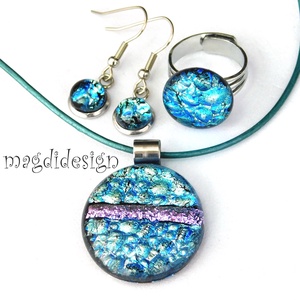 Ezüstös kék csíkos dichroic üvegékszer szett nyaklánc, gyűrű, lógóss fülbevaló  - ékszer - ékszerszett - Meska.hu