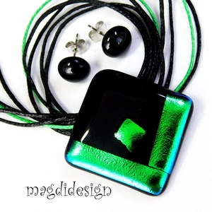  Fekete zöld dichroic üvegékszer szett nyaklánc stiftes fülbevaló  - ékszer - ékszerszett - Meska.hu