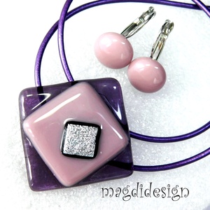 Lila rombusz üvegékszer szett, nyaklánc, kapcsos fülbevaló  - ékszer - ékszerszett - Meska.hu
