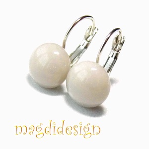 Beige üvegékszer kapcsos fülbevaló - ékszer - fülbevaló - lógó fülbevaló - Meska.hu