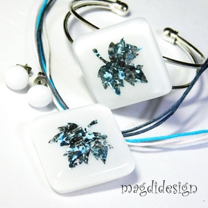 Zizegő levél fehérben üvegékszer szett, nyaklánc, karkötő, stiftes fülbevaló - Meska.hu