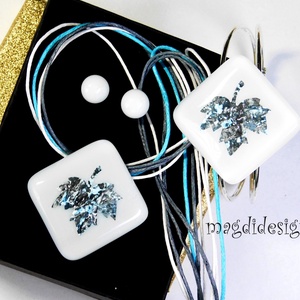 Zizegő levél fehérben üvegékszer szett, nyaklánc, karkötő, stiftes fülbevaló - ékszer - ékszerszett - Meska.hu