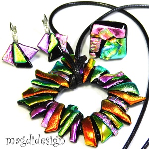 MAXI narancs-arany-rózsaszín dichroic üvegékszer szett nyaklánc kapcsos fülbevaló 1 - ékszer - ékszerszett - Meska.hu