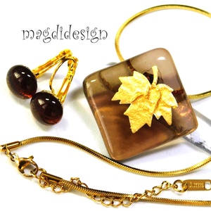 Zizegő arany dichroic levél kávéban üvegékszer szett, nyaklánc, kapcsos fülbevaló  - ékszer - ékszerszett - Meska.hu