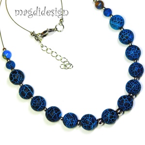 Kék howlit ásvány nyaklánc - ékszer - nyaklánc - bogyós nyaklánc - Meska.hu