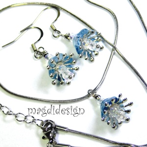Harangvirág nyaklánc, lógós fülbevaló  szett - ékszer - ékszerszett - Meska.hu