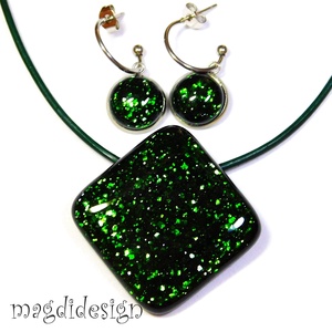 Zöld aventurin csillogás üvegékszer szett, nyaklánc, lógós fülbevaló - ékszer - ékszerszett - Meska.hu