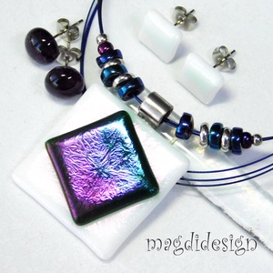 Bíbor-kék fehéren üvegékszer szett nyaklánc 2 pár fülbevaló  - ékszer - ékszerszett - Meska.hu