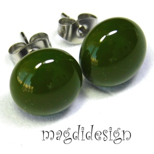 NEMESACÉL! Csodás mohazöld üvegékszer pötty  fülbevaló, Ékszer, Fülbevaló, Pötty fülbevaló, Ékszerkészítés, Üvegművészet, MESKA