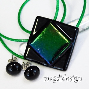 Kék-zöld eozin feketén üvegékszer szett nyaklánc stiftes fülbevaló  - ékszer - ékszerszett - Meska.hu