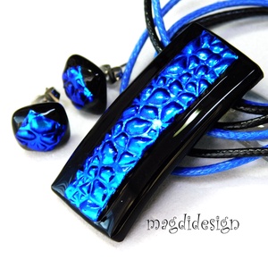 Kék kavicsok feketén dichroic üvegékszer szett pötty fülbevaló - Meska.hu