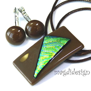 Arany-zöld áramlás barnán dichroic üvegékszer szett kapcsos fülbevaló - ékszer - ékszerszett - Meska.hu