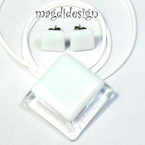 Fehér eozinos üvegékszer szett nyaklánc, stiftes fülbevaló - ékszer - ékszerszett - Meska.hu