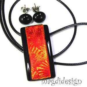 Aranyló vörös és fekete üvegékszer szett nyaklánc stiftes fülbevaló - ékszer - ékszerszett - Meska.hu