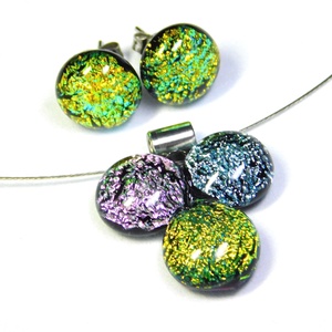 Arany-ezüst-rózsaszín dichroic bogyós színtrió üvegékszer szett nyaklánc stiftes fülbevaló - ékszer - ékszerszett - Meska.hu