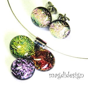 Arany-vörös-rózsaszín dichroic bogyós színtrió üvegékszer szett nyaklánc stiftes fülbevaló - ékszer - ékszerszett - Meska.hu