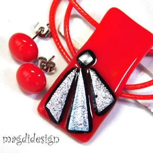 Ezüst szögek meggypirosban üvegékszer szett 1, Ékszer, Ékszerszett, Üvegművészet, Ékszerkészítés, MESKA