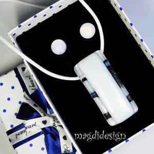 Fehér eozinos márványos üvegékszer szett, nyaklánc, stiftes fülbevaló, Ékszer, Ékszerszett, Ékszerkészítés, Üvegművészet, MESKA