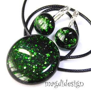 Eredeti zöld aventurin üvegékszer szett, nyaklánc, maxi kapcsos fülbevaló - Meska.hu