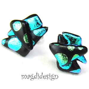 NEMESACÉL! Türkiz-kék  borzaska dichroic üvegékszer stiftes fülbevaló 1 - ékszer - fülbevaló - pötty fülbevaló - Meska.hu
