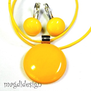 Napsárga üvegékszer szett, nyaklánc kapcsos fülbevaló  - ékszer - ékszerszett - Meska.hu