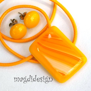 Sárga piros áramlás üvegékszer szett nyaklánc, stiftes fülbevaló - ékszer - ékszerszett - Meska.hu