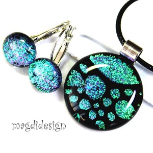 Univerzum türkiz-zöld feketén üvegékszer szett, nyaklánc, kapcsós fülbevaló - Meska.hu