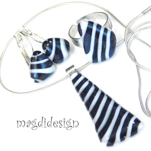 Tengerész csíkos üvegékszer szett, nyaklánc, gyűrű, kapcsos fülbevaló - ékszer - ékszerszett - Meska.hu