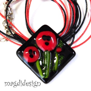 Pipacsok feketén üvegékszer nyaklánc    Ányák napjára, Óvónőknek - ékszer - nyaklánc - medál - Meska.hu