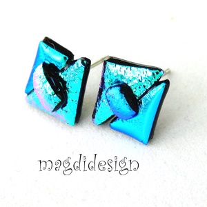 NEMESACÉL! Türkiz-kék borzaska dichroic üvegékszer stiftes fülbevaló  - ékszer - fülbevaló - pötty fülbevaló - Meska.hu
