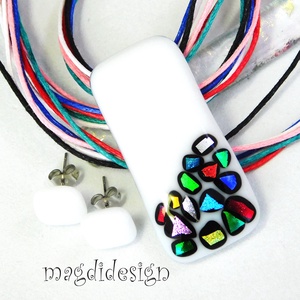 Fehér bordűrös üvegékszer szett nyaklánc pötty fülbevaló  - Meska.hu