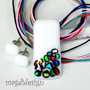 Fehér bordűrös üvegékszer szett nyaklánc pötty fülbevaló  - ékszer - ékszerszett - Meska.hu