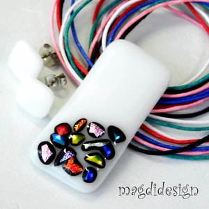 Fehér bordűrös üvegékszer szett nyaklánc pötty fülbevaló 1 - ékszer - ékszerszett - Meska.hu