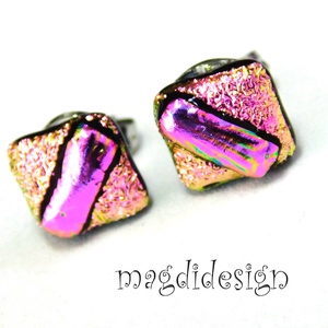 NEMESACÉL! Rózsaszín-lazac borzaska dichroic üvegékszer stiftes fülbevaló , Ékszer, Fülbevaló, Pötty fülbevaló, Ékszerkészítés, Üvegművészet, MESKA