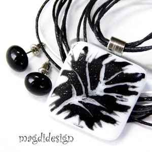 Csillogó fekete levél fehéren üvegékszer szett nyaklánc stiftes fülbevaló - ékszer - ékszerszett - Meska.hu