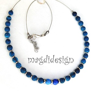 Kék howlit ásvány nyaklánc, Ékszer, Nyaklánc, Bogyós nyaklánc, Ékszerkészítés, Gyöngyfűzés, gyöngyhímzés, MESKA