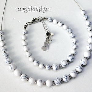 Fehér howlit ásvány nyaklánc - ékszer - nyaklánc - bogyós nyaklánc - Meska.hu