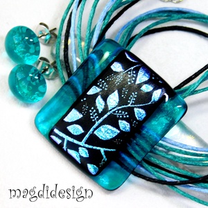 Tavaszi szél színjáték dichroic üvegékszer szett nyaklánc fülbevaló Anyák napjára, ballagásra, születésnapra, névnapra - ékszer - ékszerszett - Meska.hu