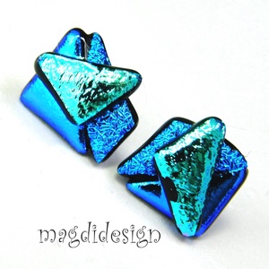 NEMESACÉL! Türkiz-kék  borzaska dichroic üvegékszer stiftes fülbevaló  - Meska.hu
