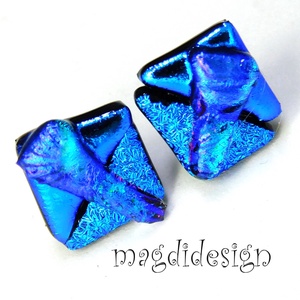 NEMESACÉL! Kék  borzaska dichroic üvegékszer stiftes fülbevaló  - Meska.hu
