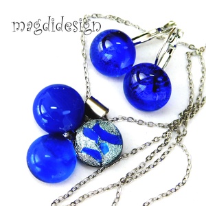 Ezüst-kék dichroic bogyós színtrió üvegékszer szett nyaklánc kapcsos fülbevaló  Ballagásra, anyák napjára, névnapra - ékszer - ékszerszett - Meska.hu