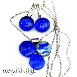 Ezüst-kék dichroic bogyós színtrió üvegékszer szett nyaklánc kapcsos fülbevaló  Ballagásra, anyák napjára, névnapra - ékszer - ékszerszett - Meska.hu