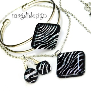 EXKLUZÍV Fekete ezüst zebra üvegékszer szett nyaklánc, karkötő, fülbevaló - Anyák napjára, ballgásra - ékszer - ékszerszett - Meska.hu