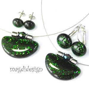 Zöld aventurin csillogás üvegékszer szett, nyaklánc, kapcsos fülbevaló 1 - ékszer - ékszerszett - Meska.hu