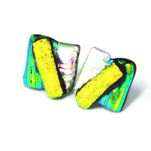 NEMESACÉL! Zöld-rózsaszín-arany  borzaska dichroic üvegékszer stiftes fülbevaló  - Meska.hu