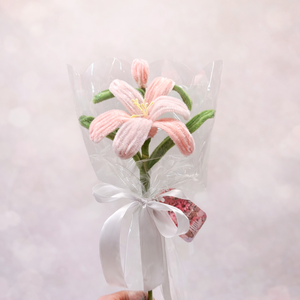 Kézzel készült zsenília liliom � örök virág ajándékba  - otthon & életmód - virágdekoráció - virágok - szálas virág - Meska.hu