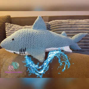 Horgolt cápa amigurumi figura - Meska.hu