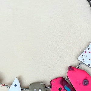 Szürreális kapcsolatok 2. verzió mokume gane polymer clay nyaklánc egyedi medálgyöngyökkel - ékszer - nyaklánc - medálos nyaklánc - Meska.hu