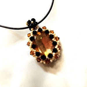 Golden Honeymoon óriás Swarovski baguette medál gyöngybefoglalással - ékszer - nyaklánc - medálos nyaklánc - Meska.hu
