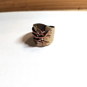 Fűzős gyűrű, sárgaréz-vörösréz, 16,5 mm belső átmérővel, 6-os méret - Meska.hu